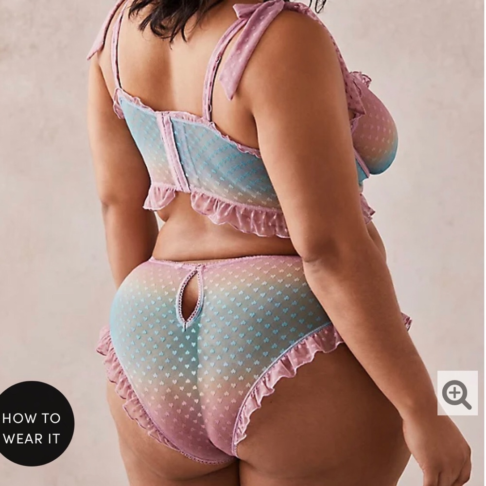 Torrid set - Picture 1 of 6